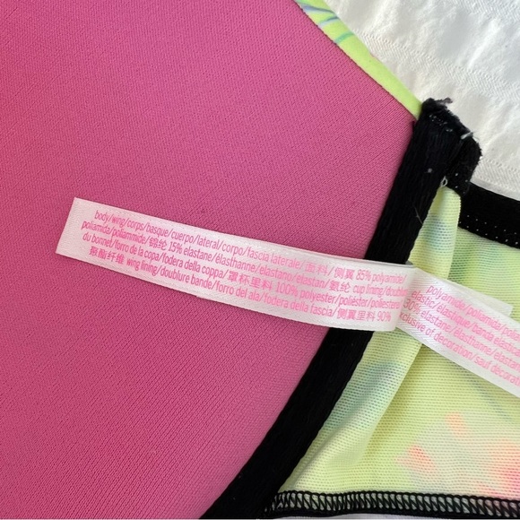Victoria's Secret PINK Wear Everywhere Push-up Tropical Print Bra, 36DD - Picture 10 of 11